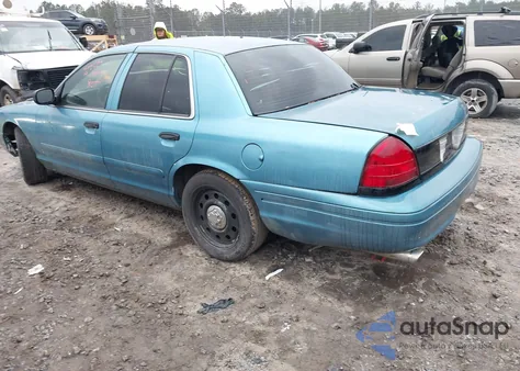 2008 Ford Crown Victoria z USA, uszkodzony, nr VIN 2FAHP71V88X131617